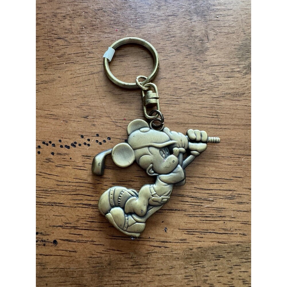 Vintage Walt Disney Mickey Mouse Playing Golf Metal Keychain Keyring